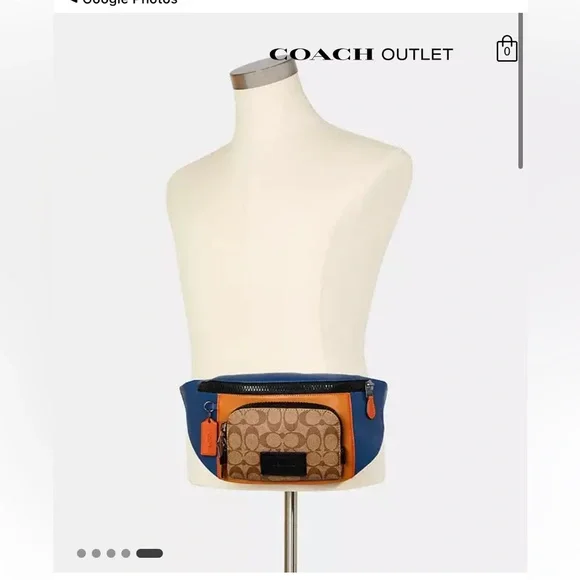 Previously loved Coach Track Belt Bag In Colorblock Signature Canvas - Picture 4 of 10